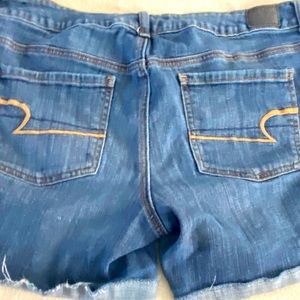 American Eagle MIDI Shorts size 12